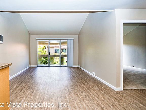 5th image of 4600 Lamont St #1-323