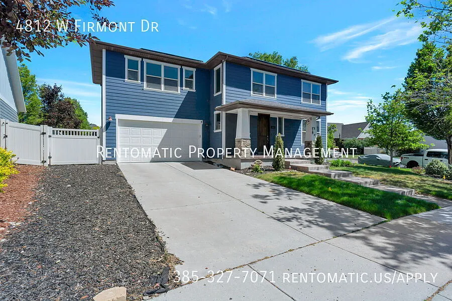 5 bed, 3070 sqft, $3,225 — Photo 3