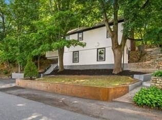 9 Walden Pond Ave, Saugus, MA 01906