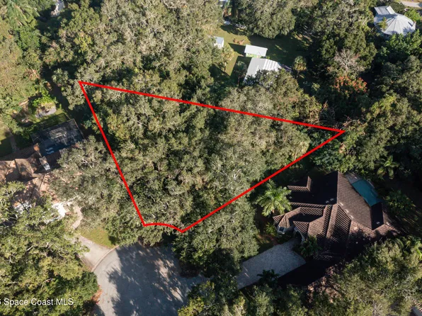 60 Bayshore Ct, Rockledge, FL 32955