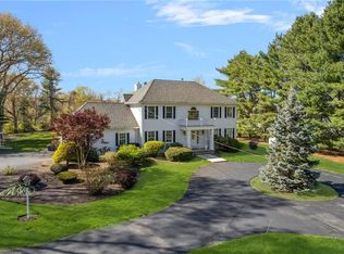 91 Mann School Rd, Smithfield, RI 02917