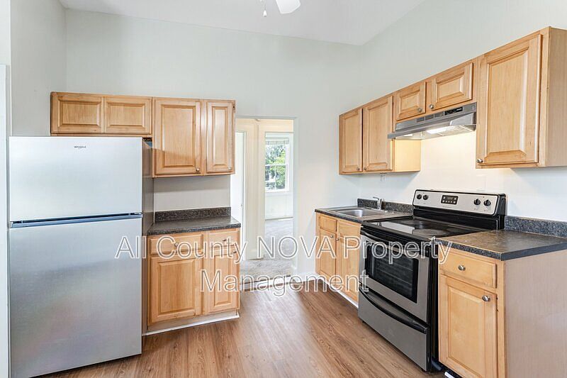 1st image of 8753 Signal Hill Rd APT 3