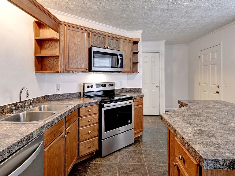 9431 Jenkins Ln — Photo 20