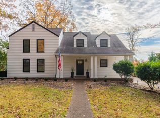 106 South Dr, Signal Mountain, TN 37377