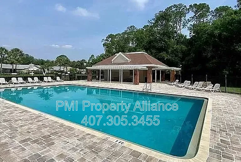 4212 Forest Island Dr — Photo 23