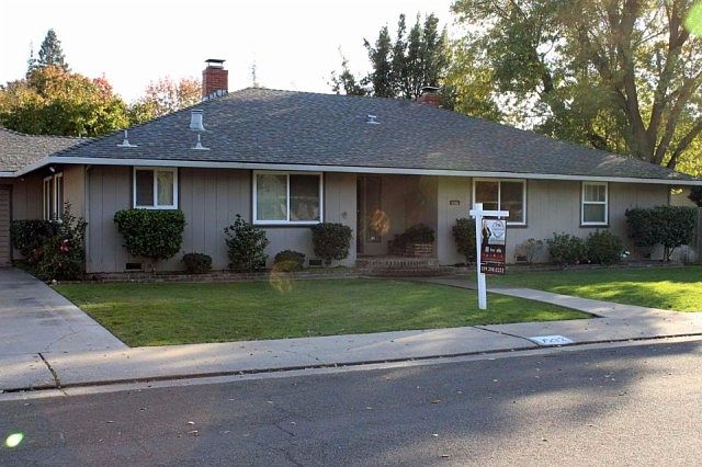 1st image of 7232 Woodside Dr