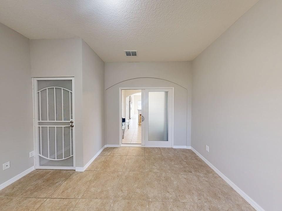 Entrance/Lobby
