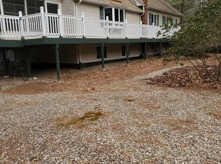 172 S Longyard Rd, Southwick, MA 01077