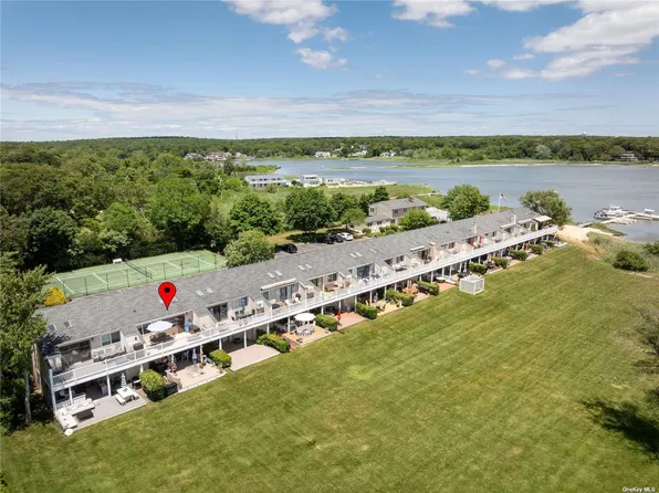 61 West Tiana Road #16, Hampton Bays, NY 11946