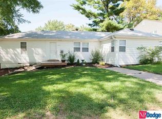 6160 Lafayette Ave, Omaha, NE 68132