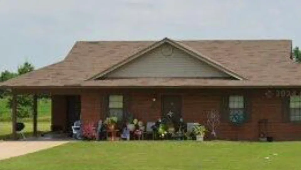 2116 Union Ave W