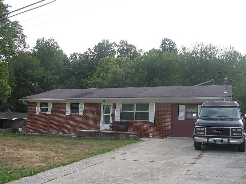 2nd image of 8301 Collier Rd