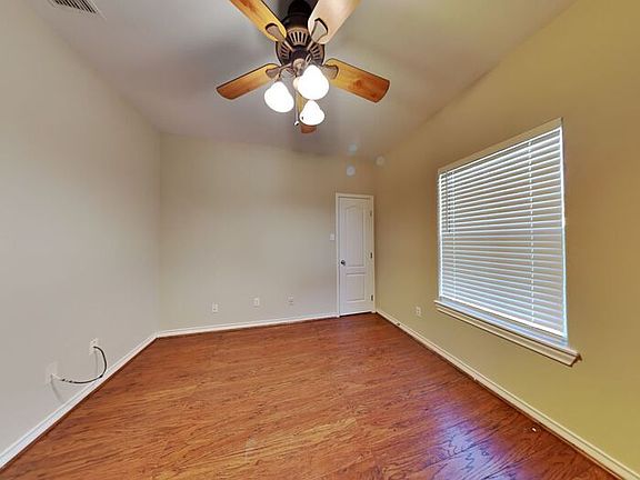 4th image of 8222 Salsa Dr