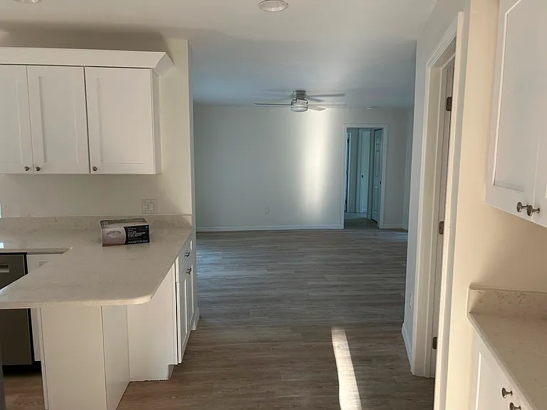 702 Anchor Dr — Photo 7