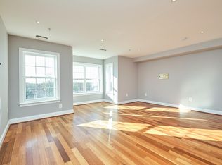 911 Kennedy St NW APT 11, Washington, DC 20011