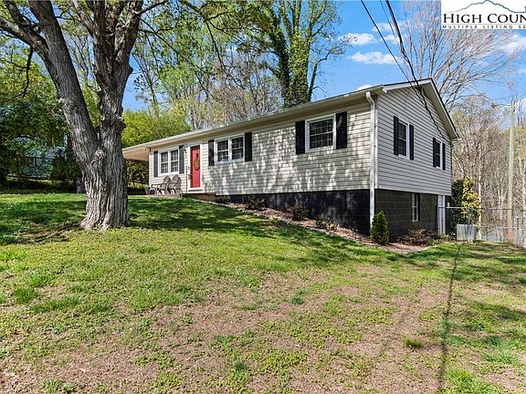 3rd image of 239 Harris Avenue
