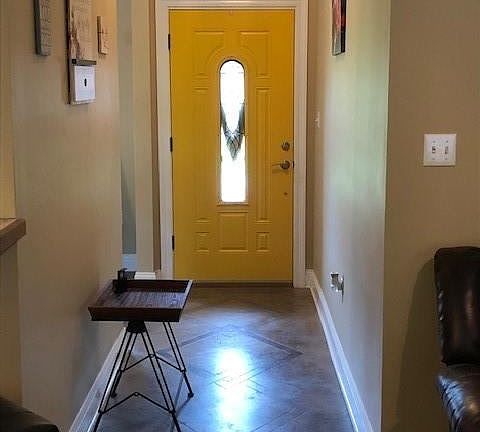 2nd image of 46529 Highland Dr