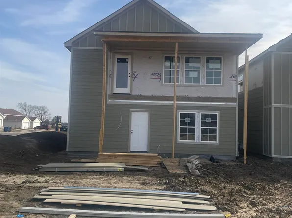 409 E Douglas Ave, Andover, KS 67002