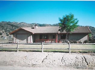 29750 Jamaica Dunes Dr, Tehachapi, CA 93561