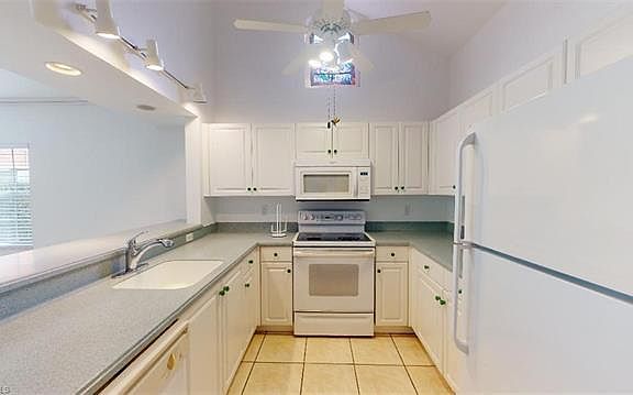3rd image of 4170 Tequesta Dr