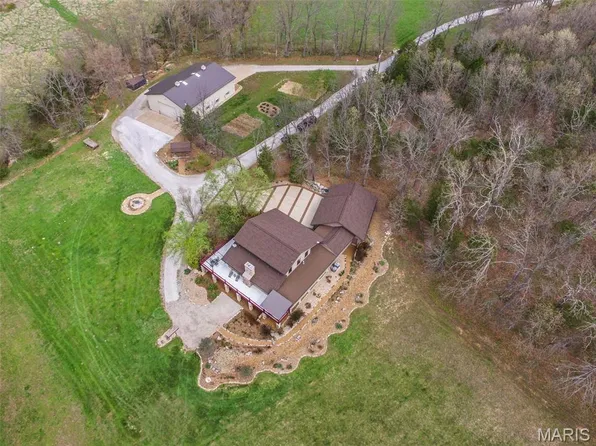 6388 Salamone Rd, Cedar Hill, MO 63016