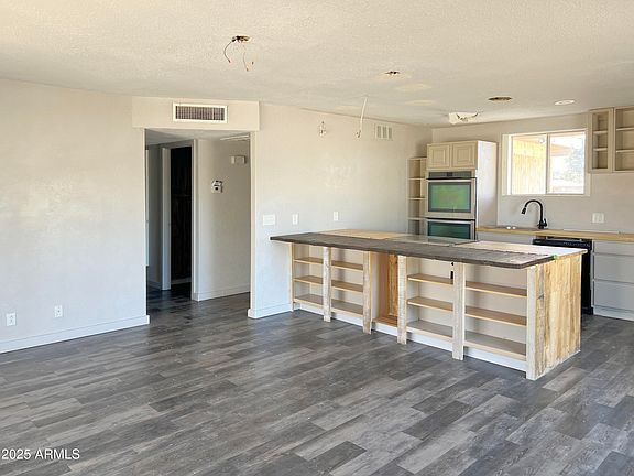 5th image of 4500 ASPEN Drive