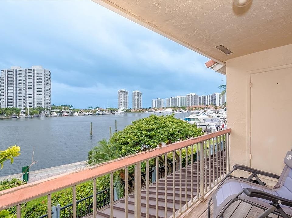 1st image of 21145 Helmsman Dr APT N13