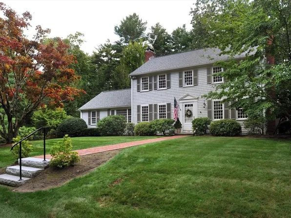 106 Evergreen St, Duxbury, MA 02332