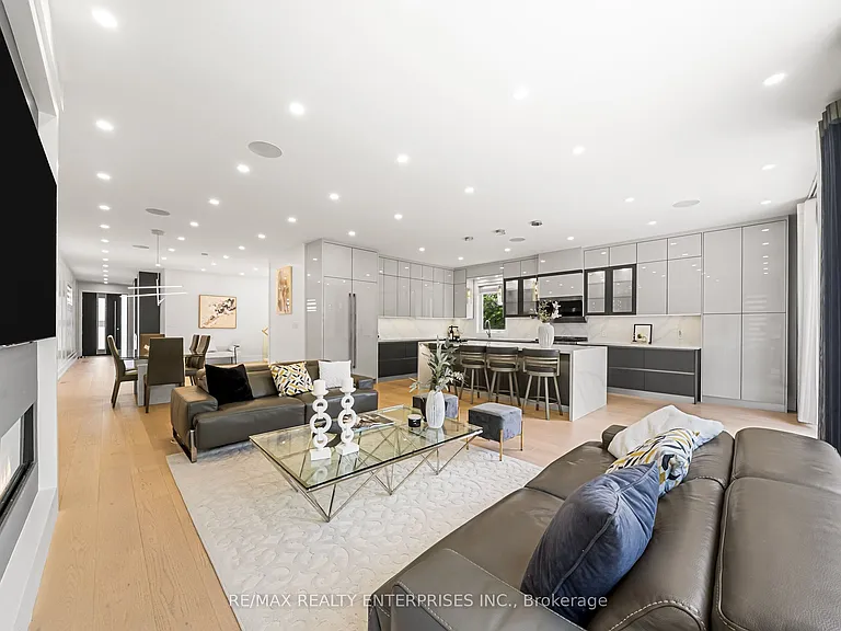 1362 Kenmuir Ave — Photo 12