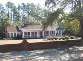 60 Country Club Rd, Blackville, SC 29817