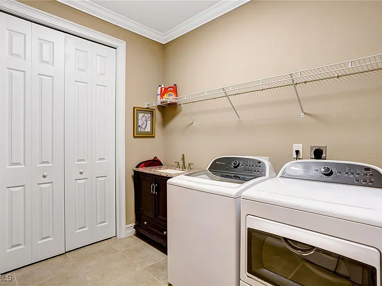 12710 Olde Banyon Blvd — Photo 33