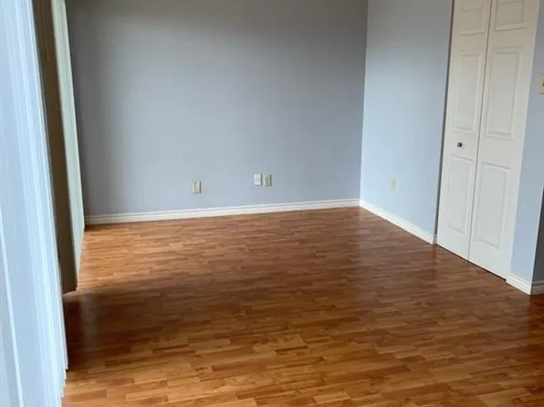 2820 S Bartell Dr APT 24, Houston, TX 77054