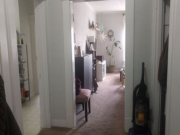 2nd image of 1421 2nd Ave N APT 06