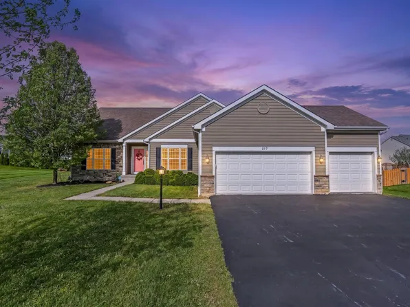 217 Warbler Ct, Pickerington, OH 43147