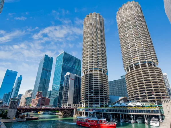 300 N State St APT 5130, Chicago, IL 60654