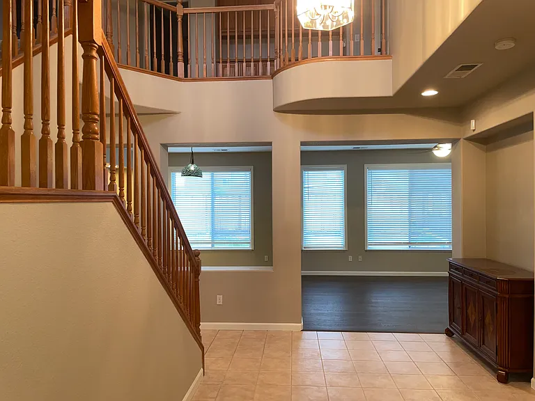 702 Quail Run Cir — Photo 6