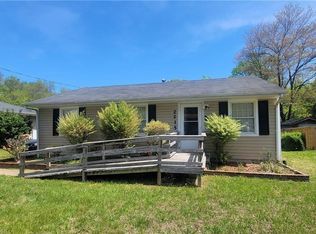 2215 Bertie St, Greensboro, NC 27403