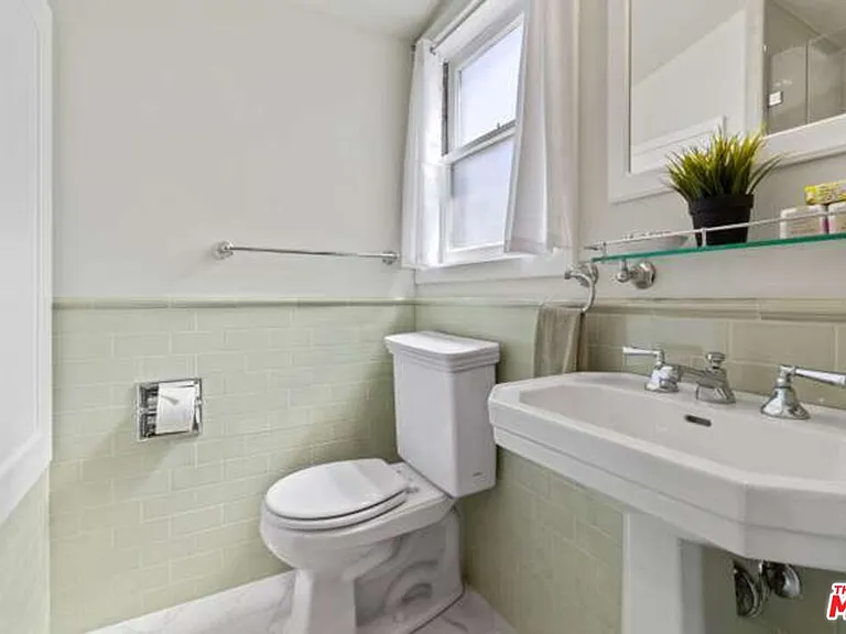 284 1/2 N Granada Ave #1 — Photo 26