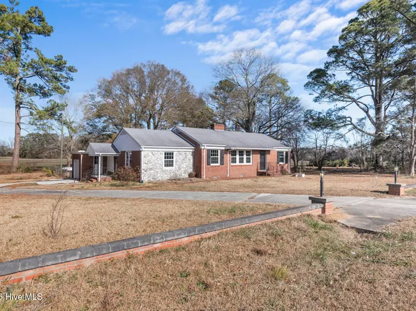 282 Richlands Loop Road, Richlands, NC 28574