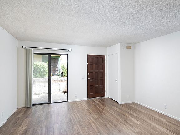 3rd image of 8740 Villa La Jolla Dr Unit 14