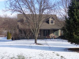 2055 Parkdale Ave, Hermitage, PA 16148