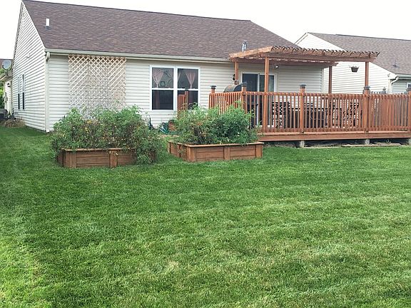 4th image of 789 Spruce Dr