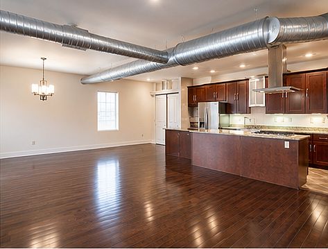 3rd image of 33 W North Ave #2A
