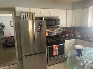 3602 Circle Dr, Flint, MI 48507