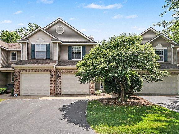 2nd image of 3962 Old Elm Dr SE