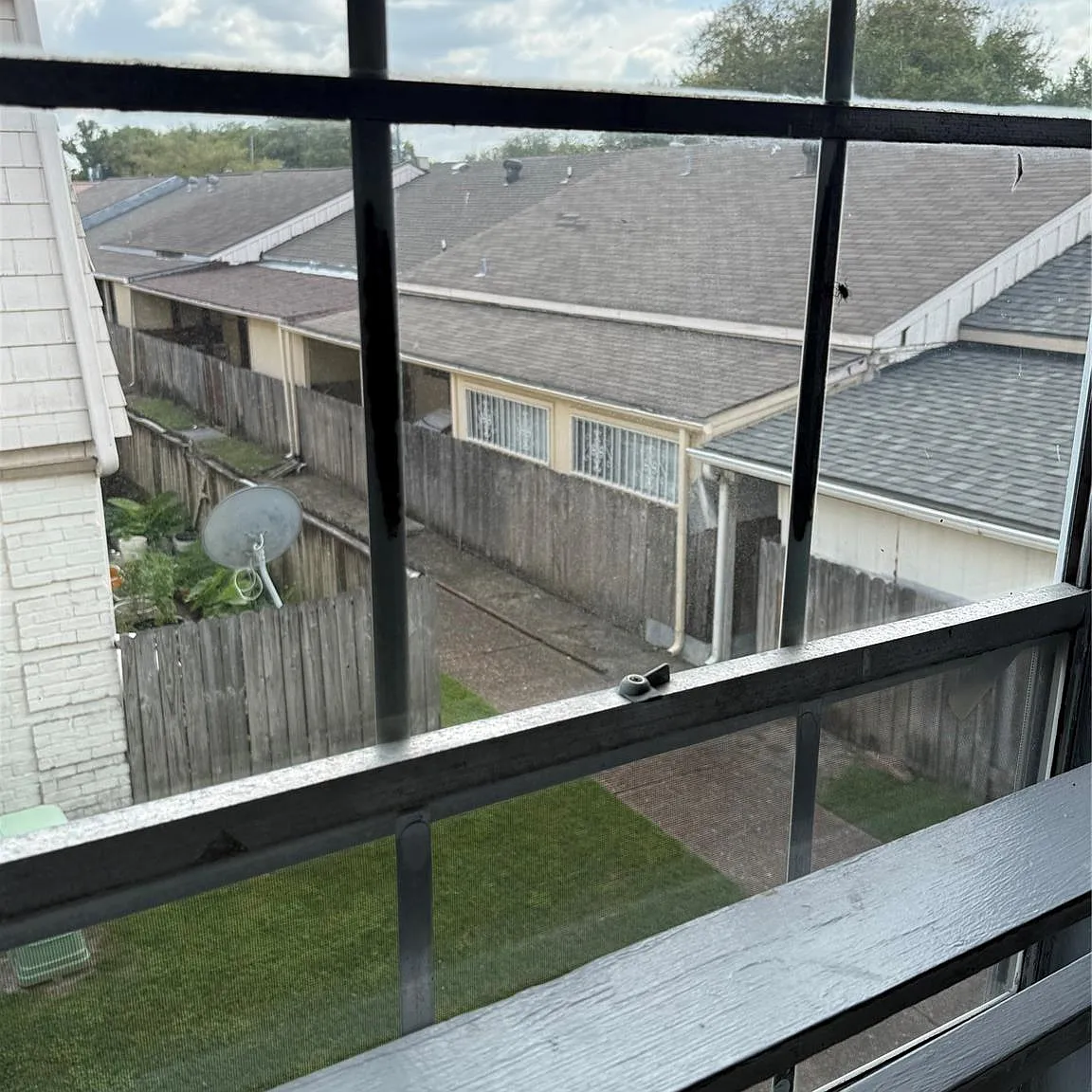 3 bed, 2.5 bath, 1472 sqft, $1,600 — Photo 3