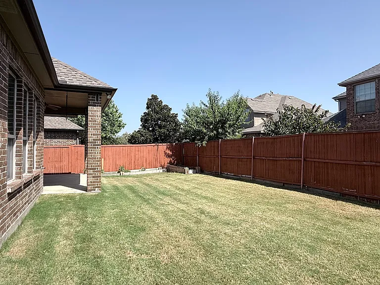 2612 Patriot Dr — Photo 33