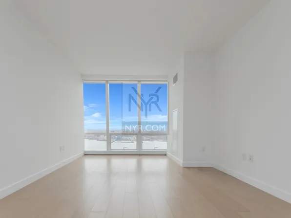 15 Hudson Yards image 1 of 21