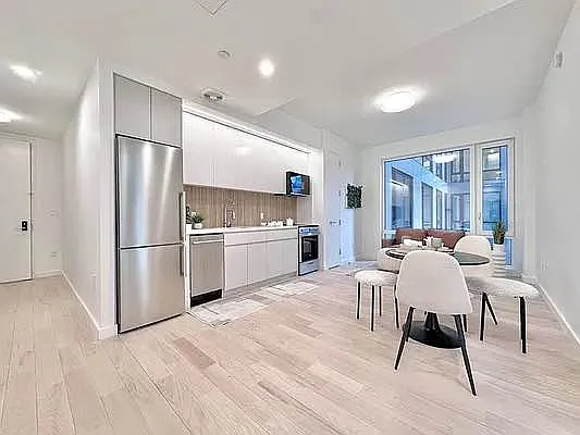 Rented by Doorway NYC, LLC | media 27