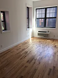 Rented by Picture Realty Inc.